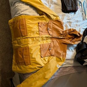 Timberland Men’s two tone coat XL